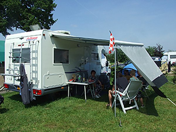 Camper met luifel