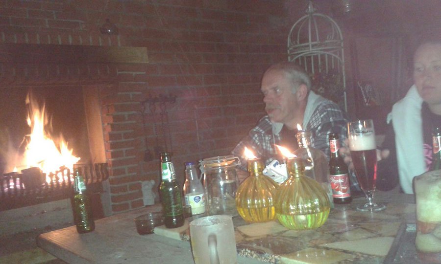 Avond bij het vuur